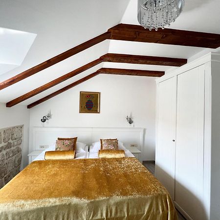 Bed&Breakfast Sorgo Palace Ston Bilik gambar