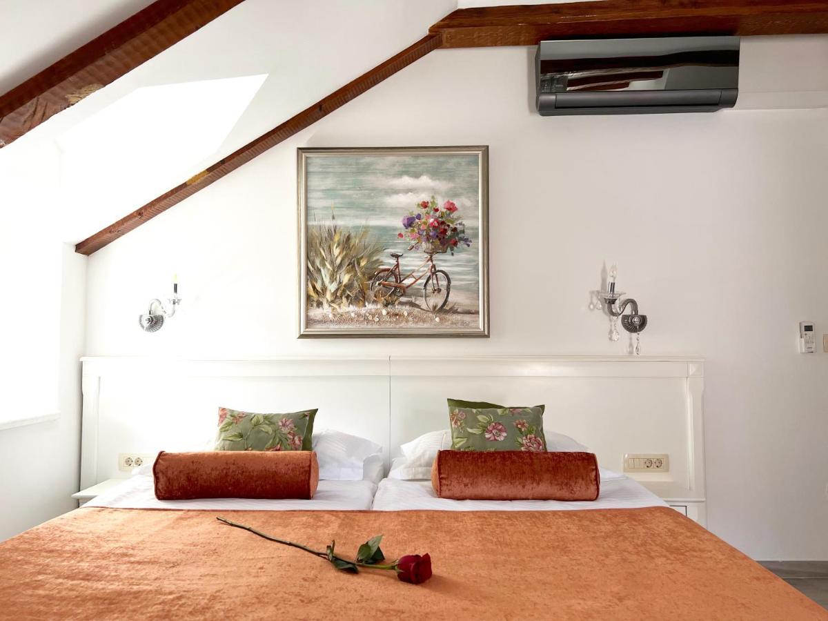 Bed&Breakfast Sorgo Palace Ston Luaran gambar