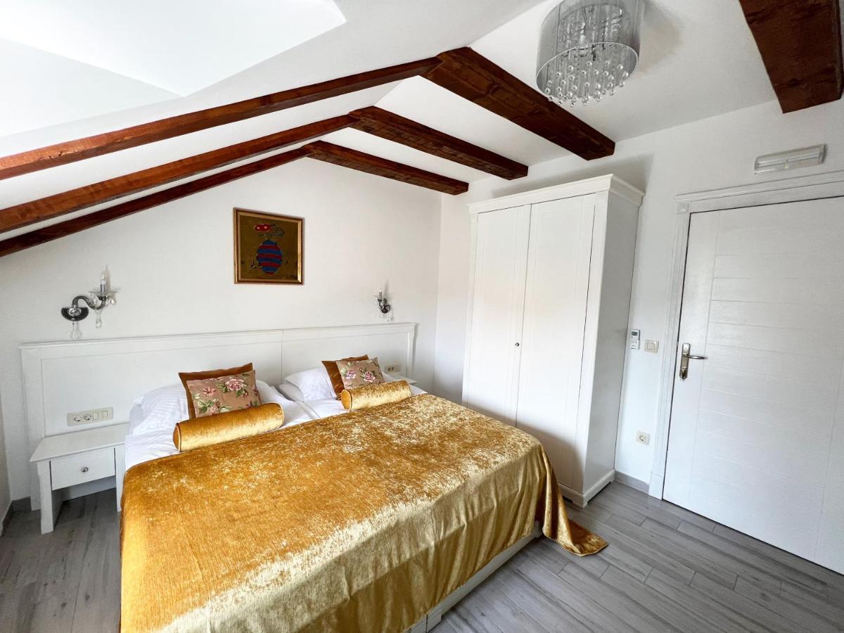 Bed&Breakfast Sorgo Palace Ston Luaran gambar