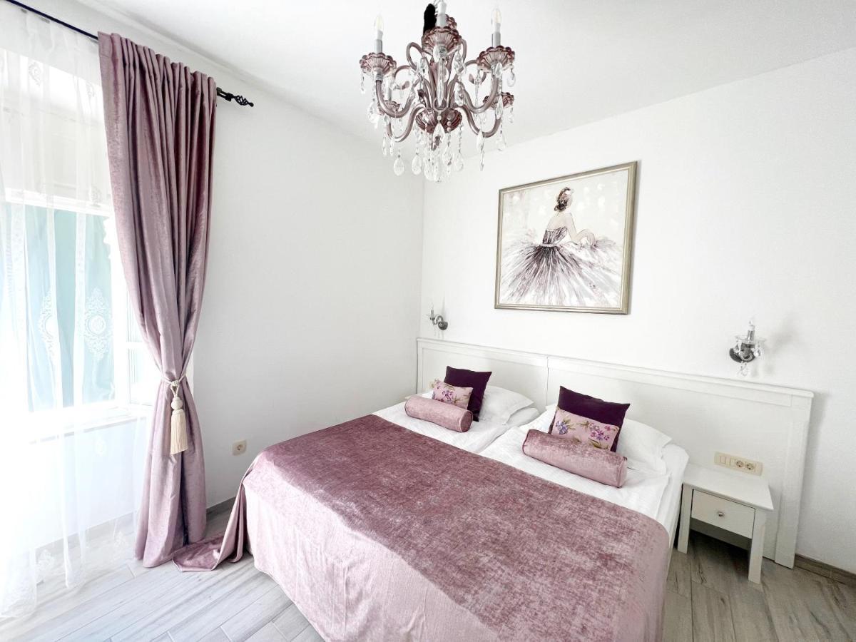 Bed&Breakfast Sorgo Palace Ston Luaran gambar